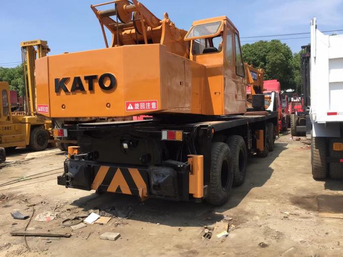 O guindaste de 50 toneladas original usou KATO KR-500H-V da circunstância carga avaliada 50000 quilogramas