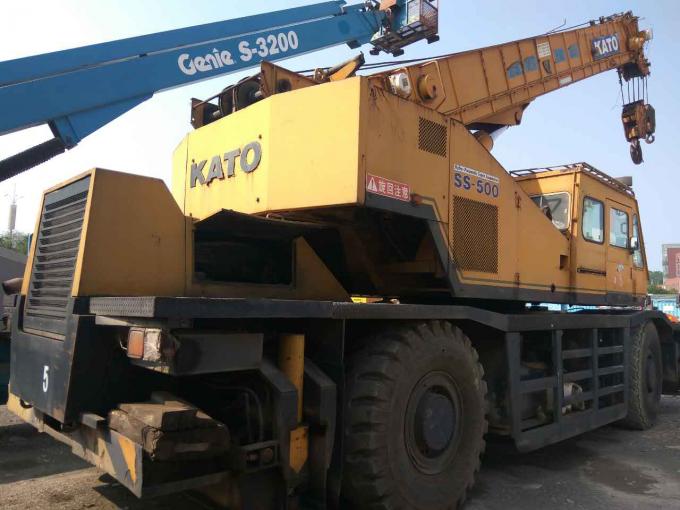 O período de 360 graus usado Cranes 50000 quilogramas de carga de levantamento máxima com bateria nova